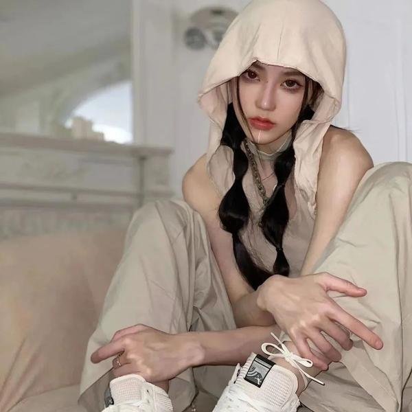 耐撕侦探 封面